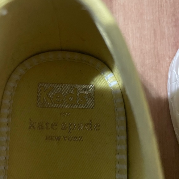 Keds X Kate Spade New York Double Decker Logo Foxing Canvas Sneakers
Sz 9.5 - Picture 6 of 12